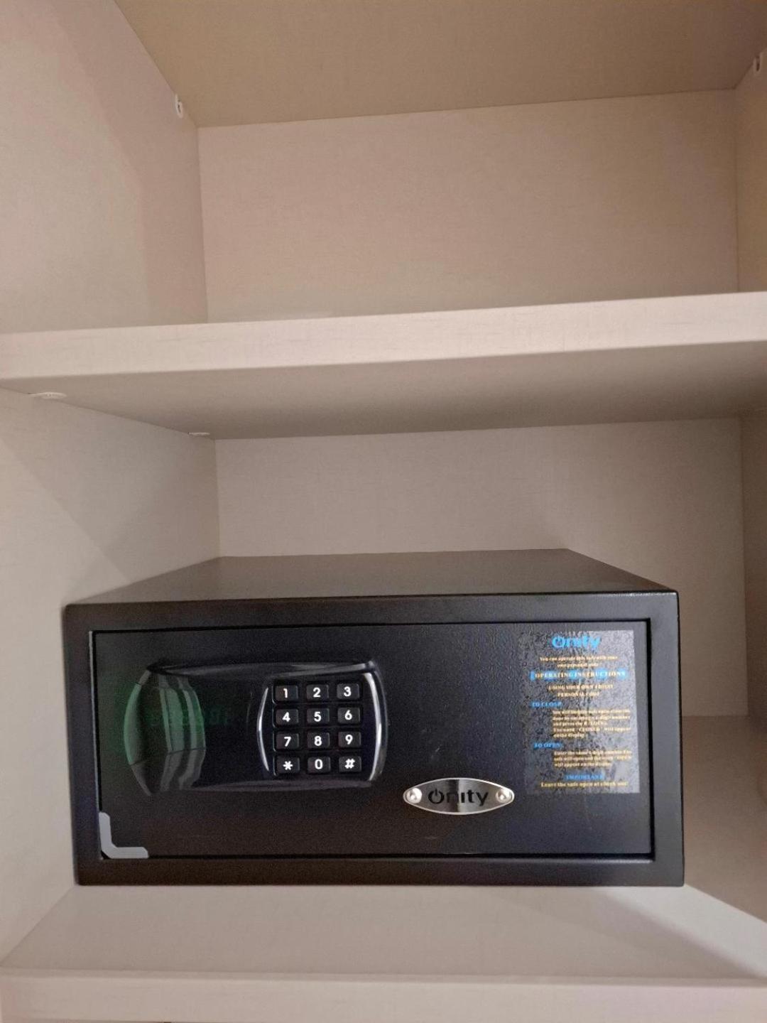 Hostal San Blas Madrid Eksteriør billede