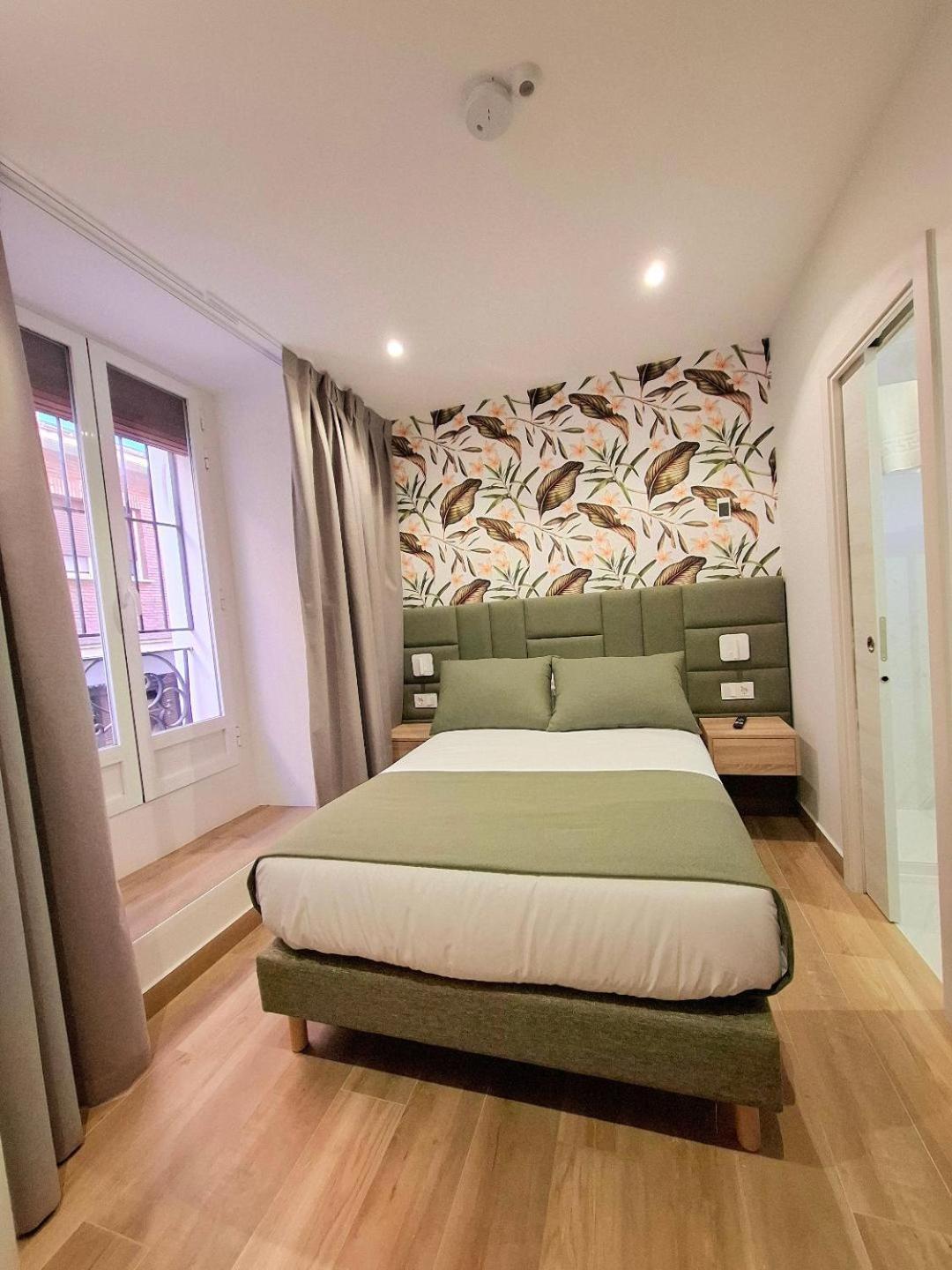 Hostal San Blas Madrid Eksteriør billede